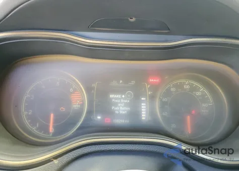 2019 Jeep Cherokee Latitude Plus from USA, damaged, VIN 1C4PJLLB2KD202182